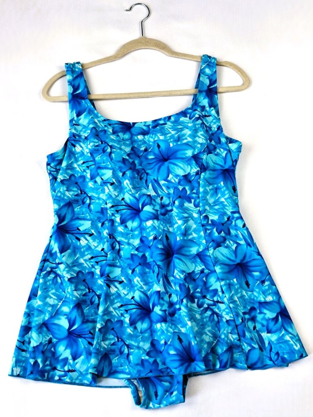 Shore Shapes Swimwear Womens Plus Sz 14 One-Piece Swim Dress Bathing Suit
